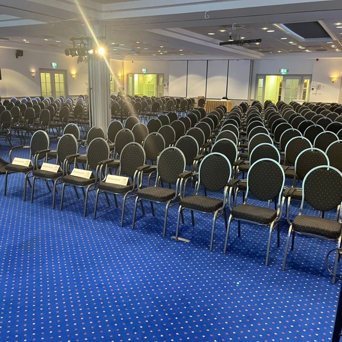 WhatsApp Image 2025-11-26 at 16.36.54